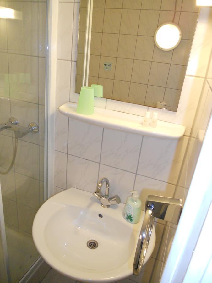 Gaestehaus Koeln 外观 照片